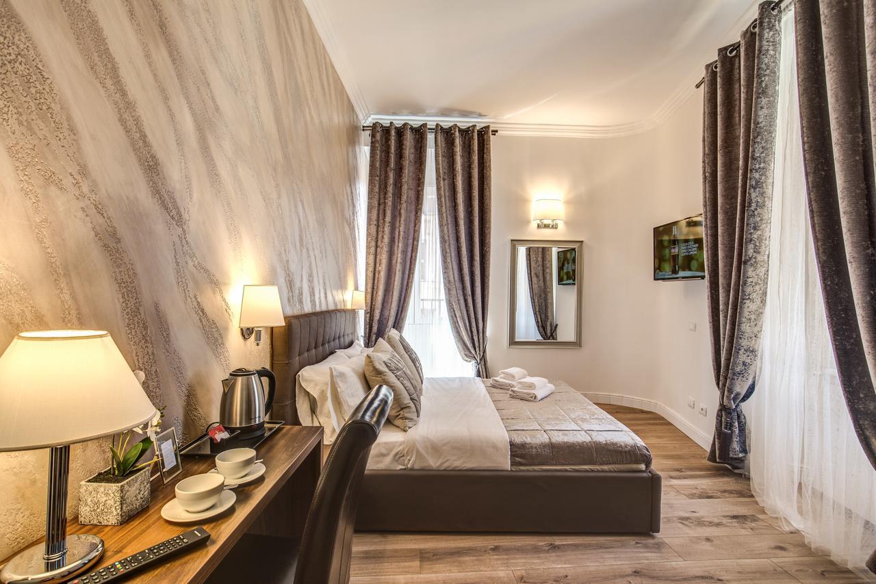 River Luxury Suites Рим Екстериор снимка