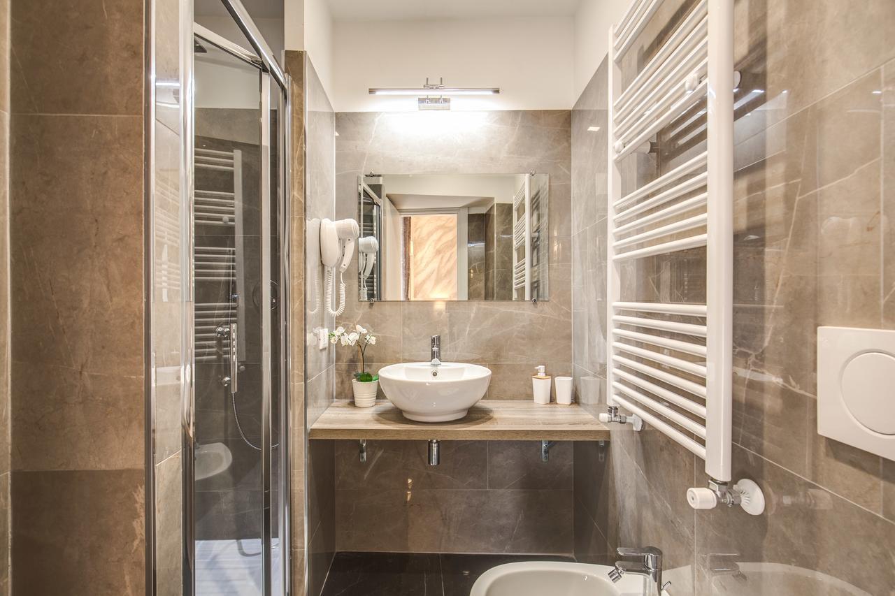 River Luxury Suites Рим Екстериор снимка