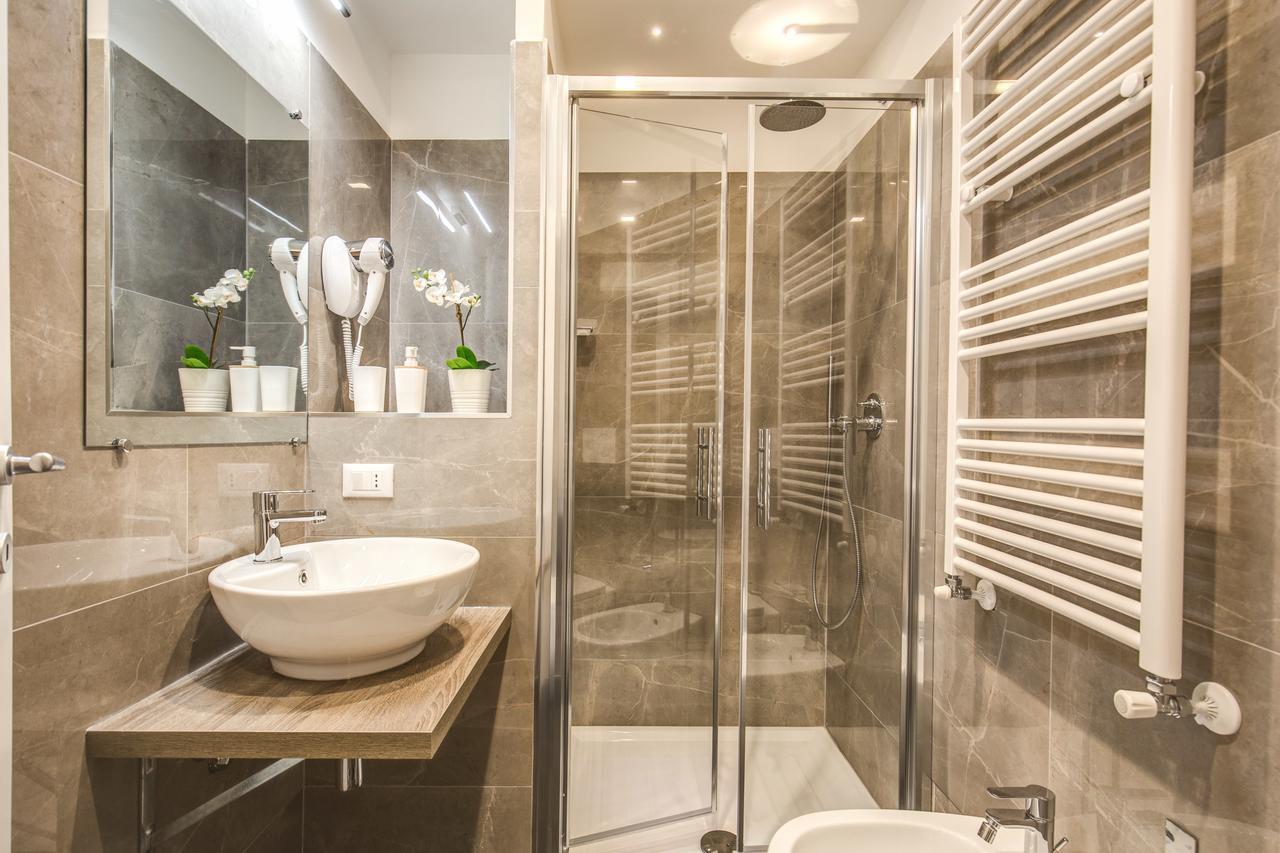 River Luxury Suites Рим Екстериор снимка